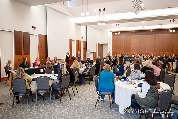 WOMENofWESTMLD_0100