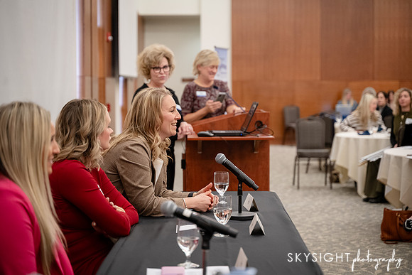 WOMENofWESTMLD_0117