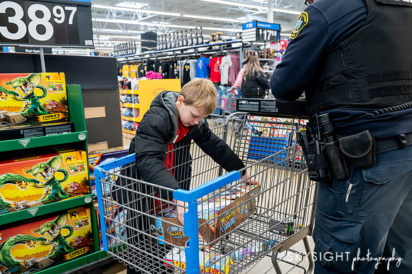 shopwithacop_0011