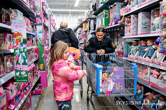 shopwithacop_0017