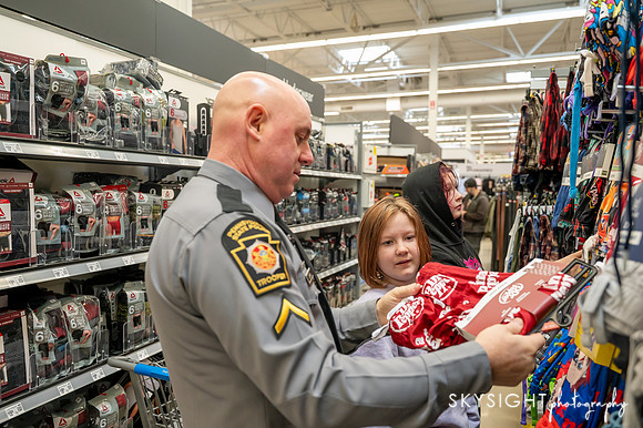shopwithacop_0039