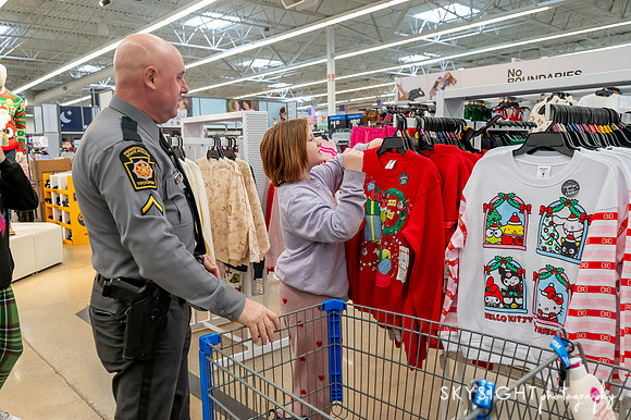 shopwithacop_0044