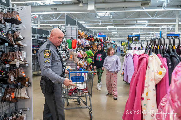 shopwithacop_0049