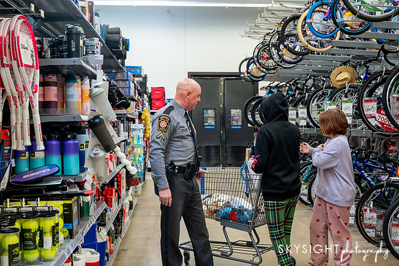 shopwithacop_0055