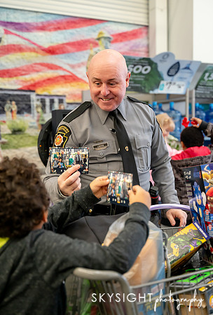 shopwithacop_0099