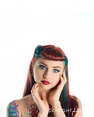 caroline gibson _23